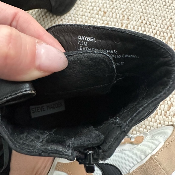 Steve Madden Gaybel Bootie - Picture 7 of 7